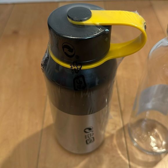 Insulated Travel Mug 22 Oz & Glass Water Bottle - Picture 5 of 12